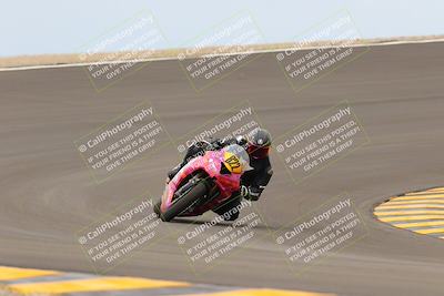 media/Sep-10-2022-SoCal Trackdays (Sat) [[a5bf35bb4a]]/Bowl Exit (1120am)/